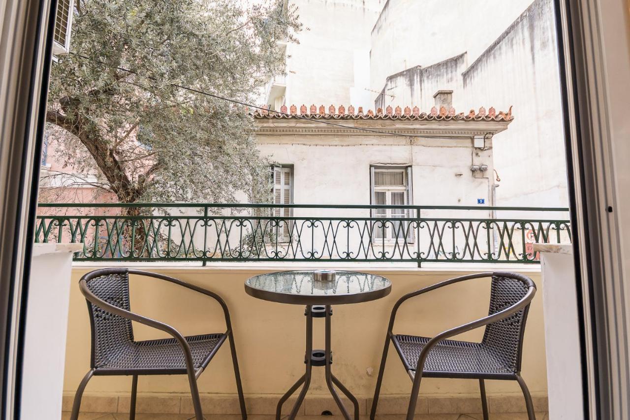 Family House Next To Acropolis Bed and Breakfast Αθήνα Εξωτερικό φωτογραφία