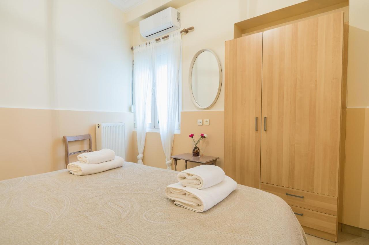 Family House Next To Acropolis Bed and Breakfast Αθήνα Εξωτερικό φωτογραφία