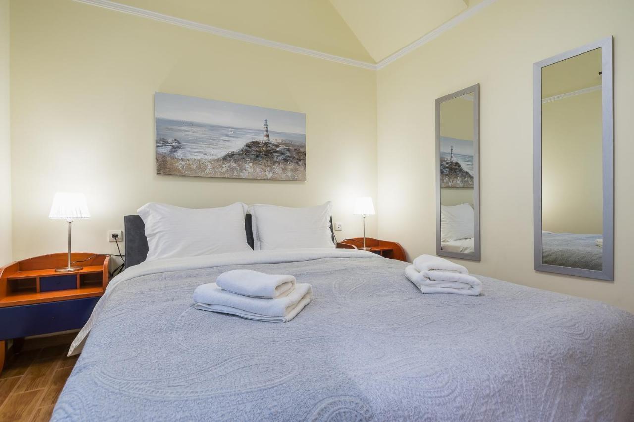 Family House Next To Acropolis Bed and Breakfast Αθήνα Εξωτερικό φωτογραφία